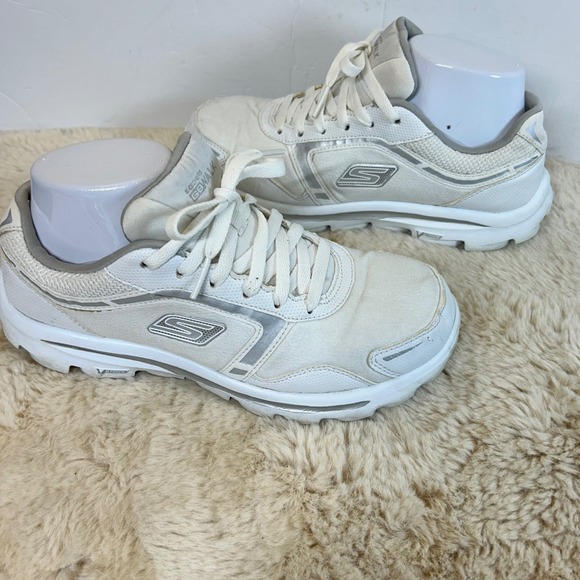 Skechers GOwalk‎ V-Stride Athletic Walking Sneakers White Silver Womens 7.5 - Picture 4 of 9